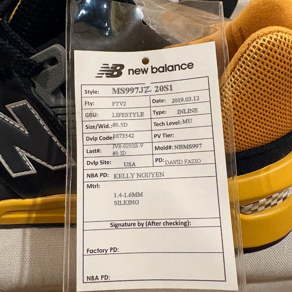 UNIQUE BRAND NEW Mens New Balance 997S TAXI Sneakers main image 6